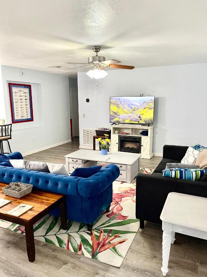 A Cozy Space Coast Retreat Titusville Ngoại thất bức ảnh